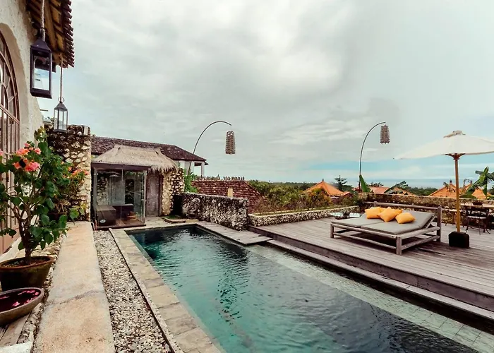4 Bedrooms Seaview 25mtr Pool, Padang Padang Beach,
