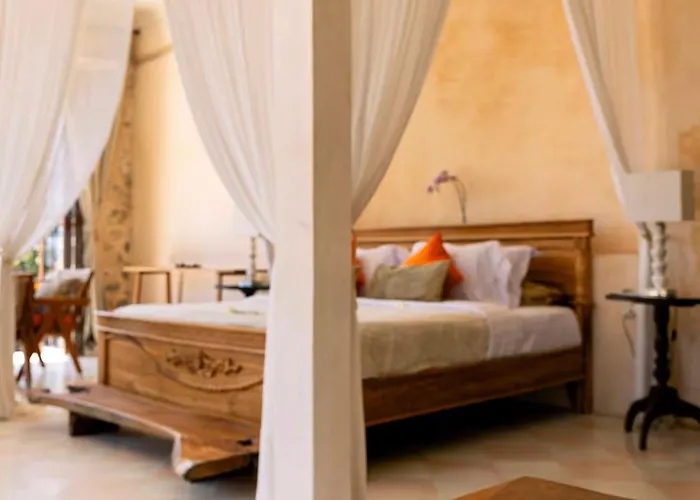 4 Bedrooms Seaview 25mtr Pool, Padang Padang Beach, * Uluwatu (Bali)